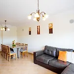 Thiago Holidays Apartment