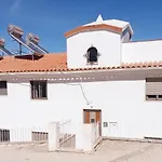 Casa Dos Sinos 2Bedroom Beach Apartment With Terrace