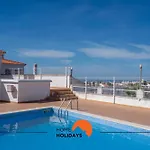 #040 Solar Flat By Home Holidays