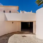 Apartamento No Condominio Baia Village Com Piscina