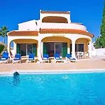 Villa La Romana By Algarve Vacation