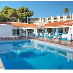 Air Conditioned 1 Bedroom Apt With Wi-Fi & Patio.