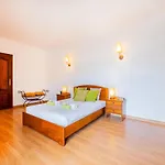 Villa With Heatable Pool, 4 Bedrooms