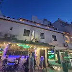 Wonder Charm Guesthouse