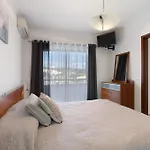 Villa Neves