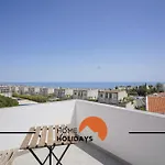 #171 Pateo 2 Flat By Home Holidays