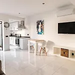 Mi Casa Es Su Casa Nº1