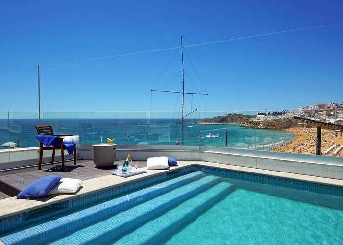 Casa Da Bandeira -Perfect Location-Beach Front- Rooftop Pool By Dreamvillasalbufeira