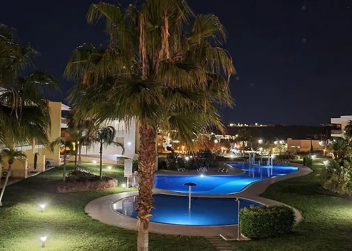 Superbe Paradis Dans Les Jardins De La Marina