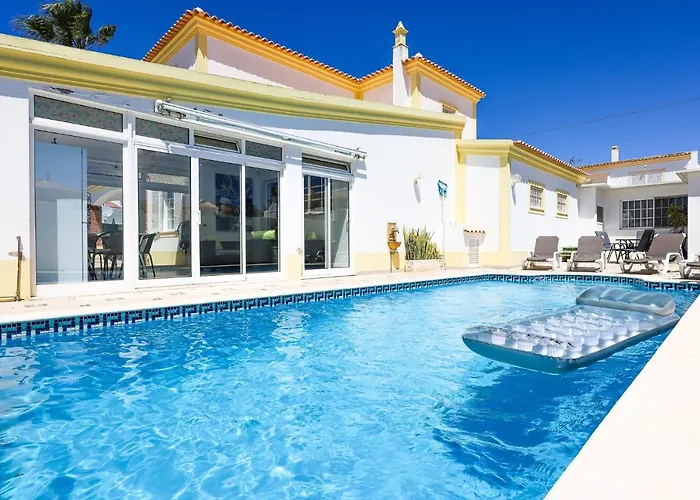 Villa Rosa - Gale - By Bedzy