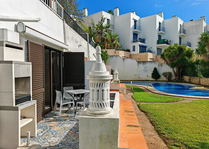 Apartamento Pateo - Piscina, Churrasqueira E Vista Jardim