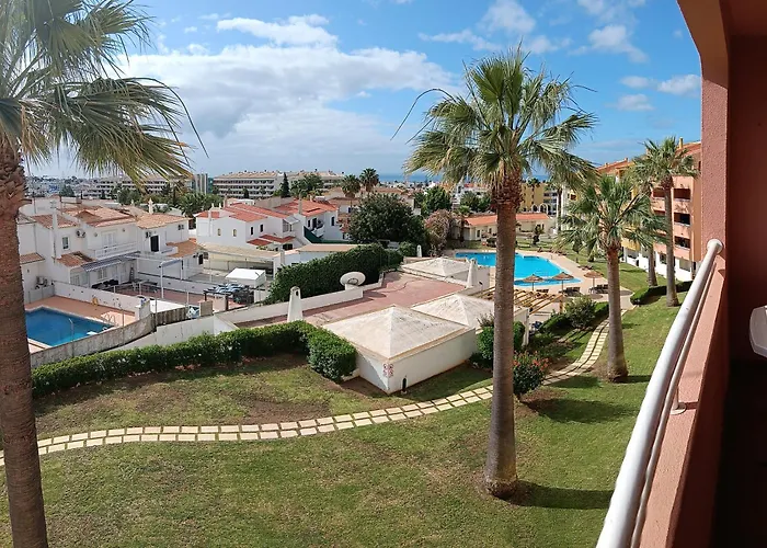 Bellavista Avenida Apt Sea View