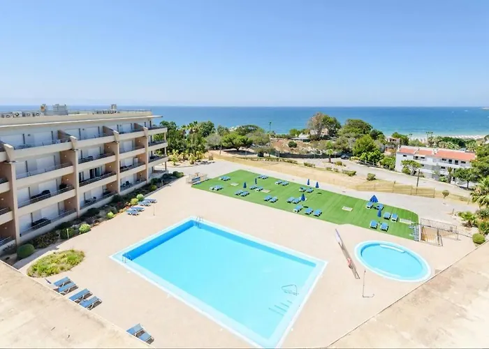 Beach Front Luxury T1 Apt Pools Garage Tennis