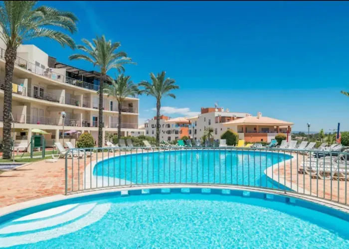 Albufeira Terrace Pool Garage Dream Flat