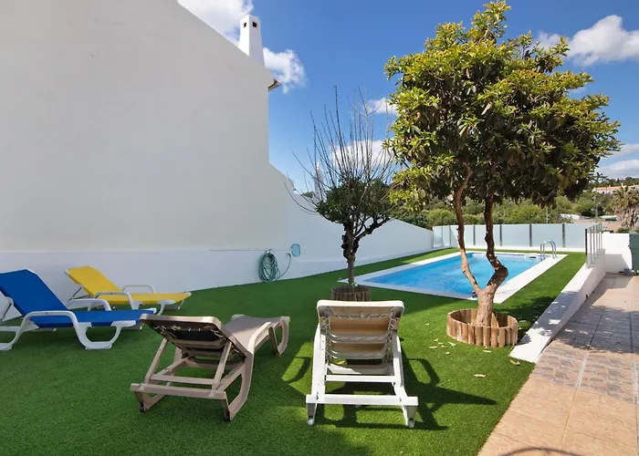 Villa Neves