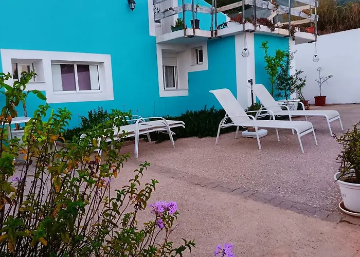 Tropicana One Bedroom Flat T1 With Garden Close To 8 Beaches