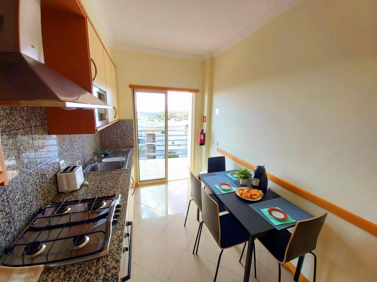 Apartamento Sunny With Sea View In *