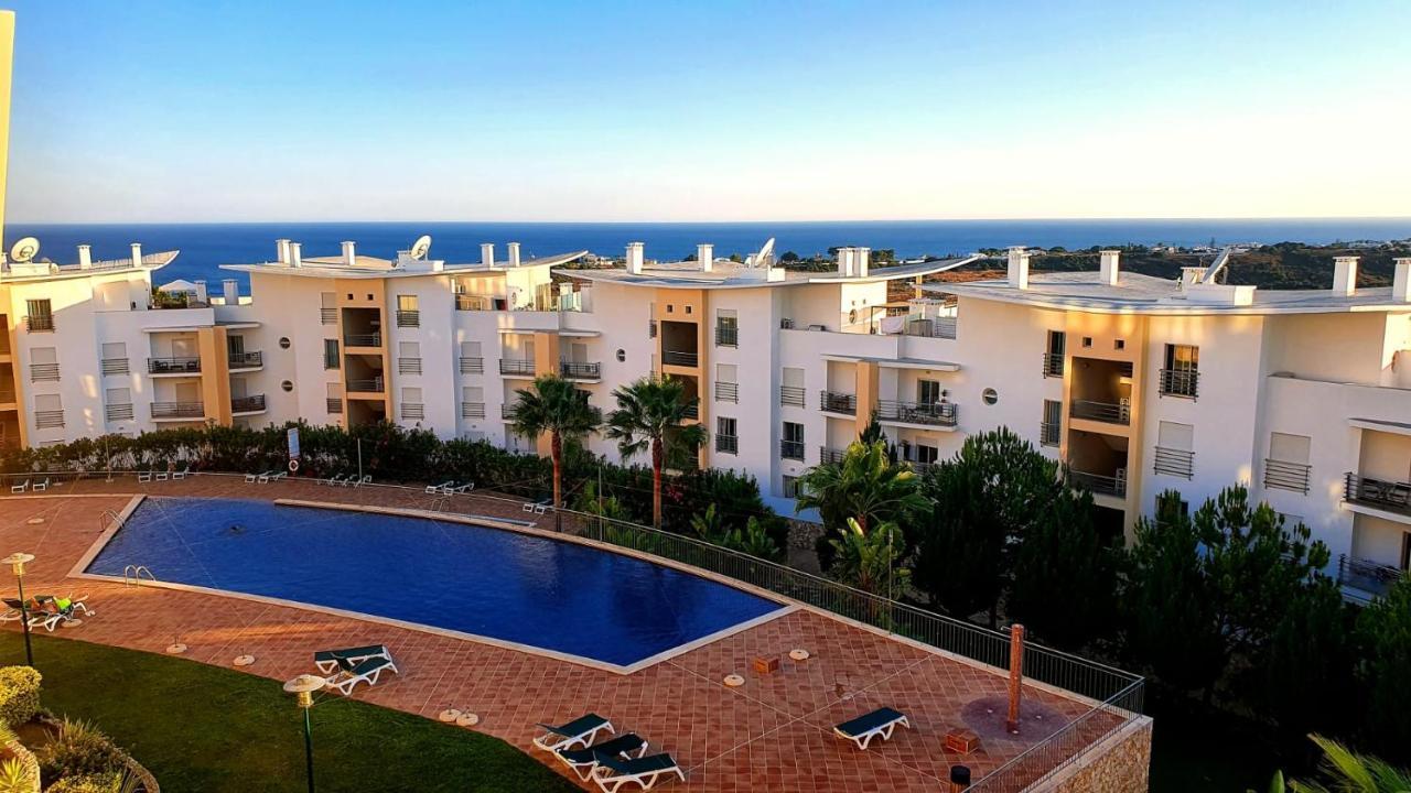 Apartamento Sunny With Sea View In *