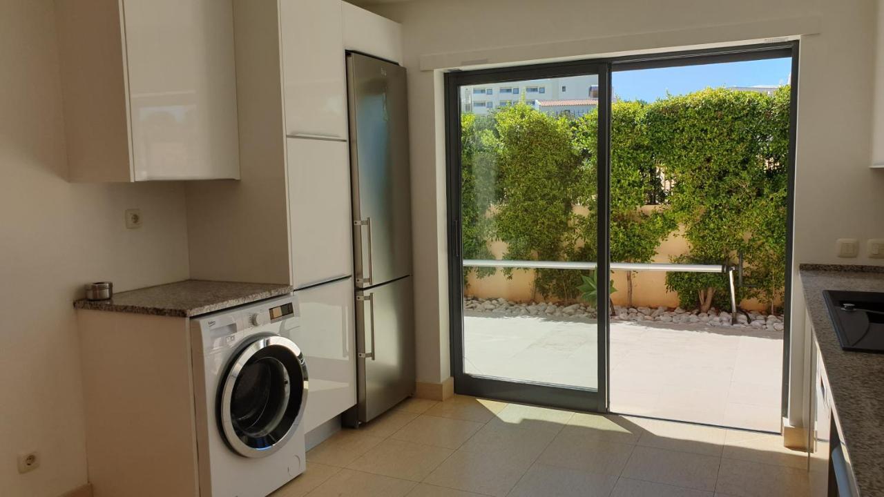 Luxury Olivia 10 - 15 Min To The Oura, Private Swimming Pool * Albufeira