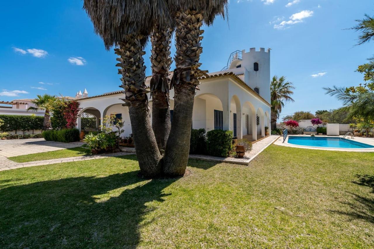 Castelinho - Pool - Beach - Free Wifi - Air Con Albufeira