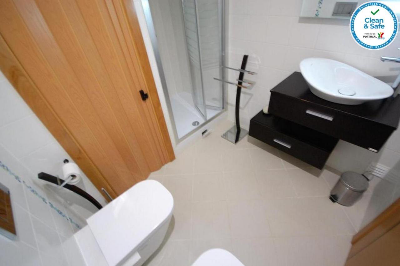 Vakantiehuis House F Sao Rafael - Free Wifi & Airco, Netflix Ready - 300m From The *