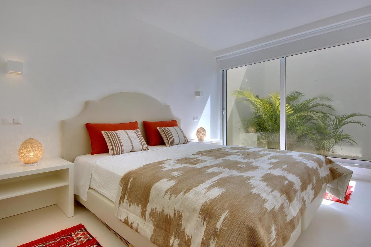 Villa Casa Da Bandeira -perfect Location-beach Front- Rooftop Pool By Dreamvillasalbufeira Albufeira