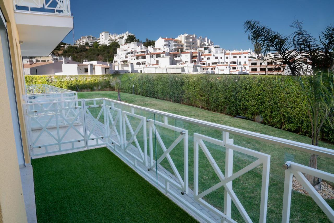 Garden Hill Apartment *