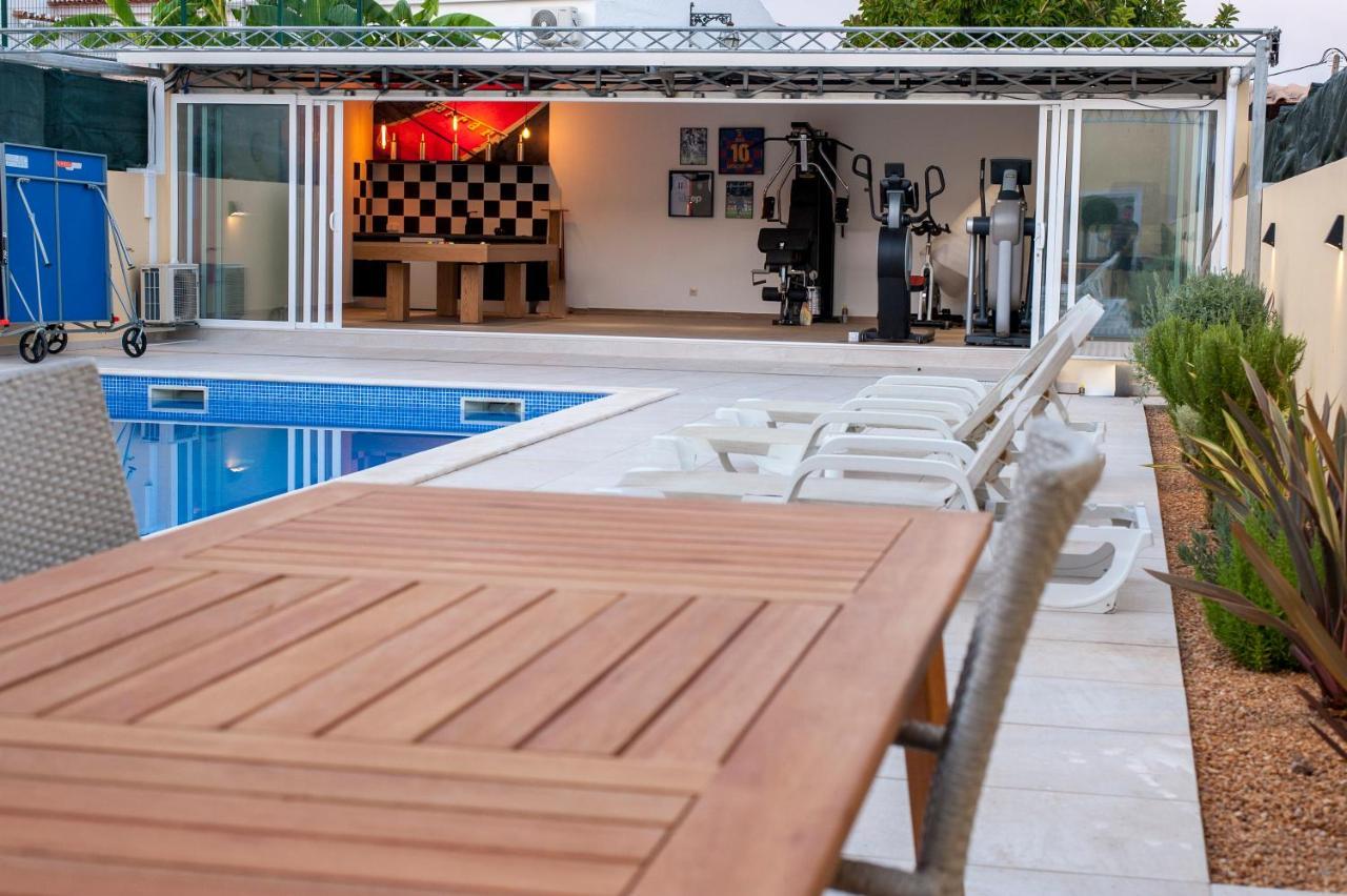 Aqua-jacuzzi-heatable Pool-sauna-gym-snooker Villa Albufeira