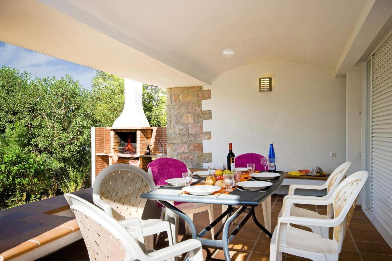 Villa Elo By