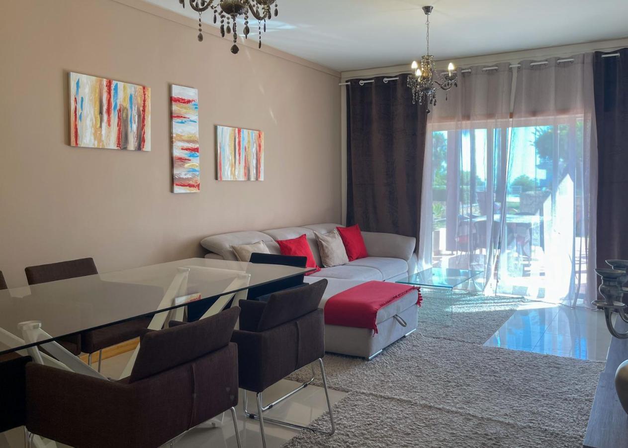 Modern 2 Bed Town House Af, * Albufeira