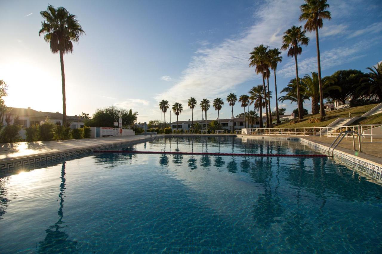 Pearl - Pool View & Location & Apartamento *