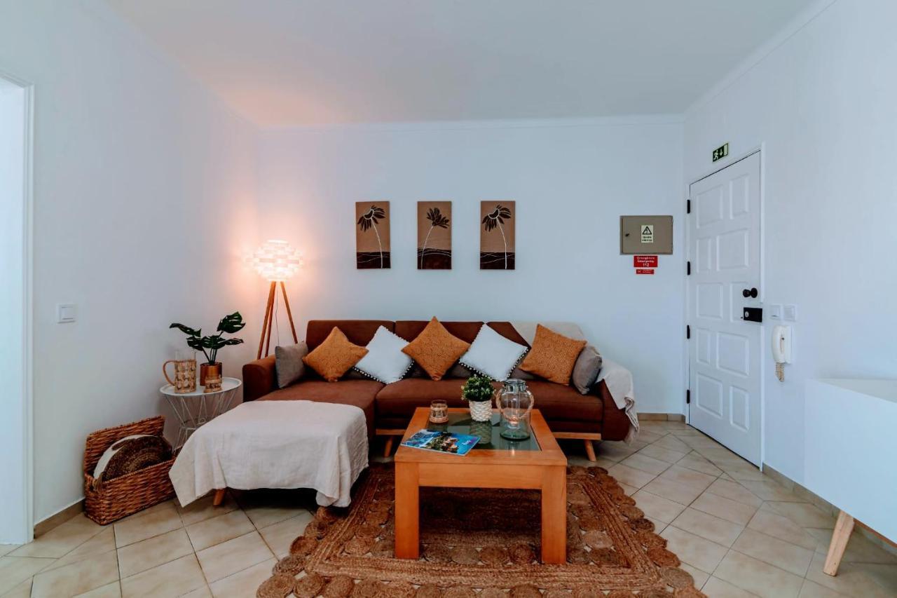 1 Bed With Pool In