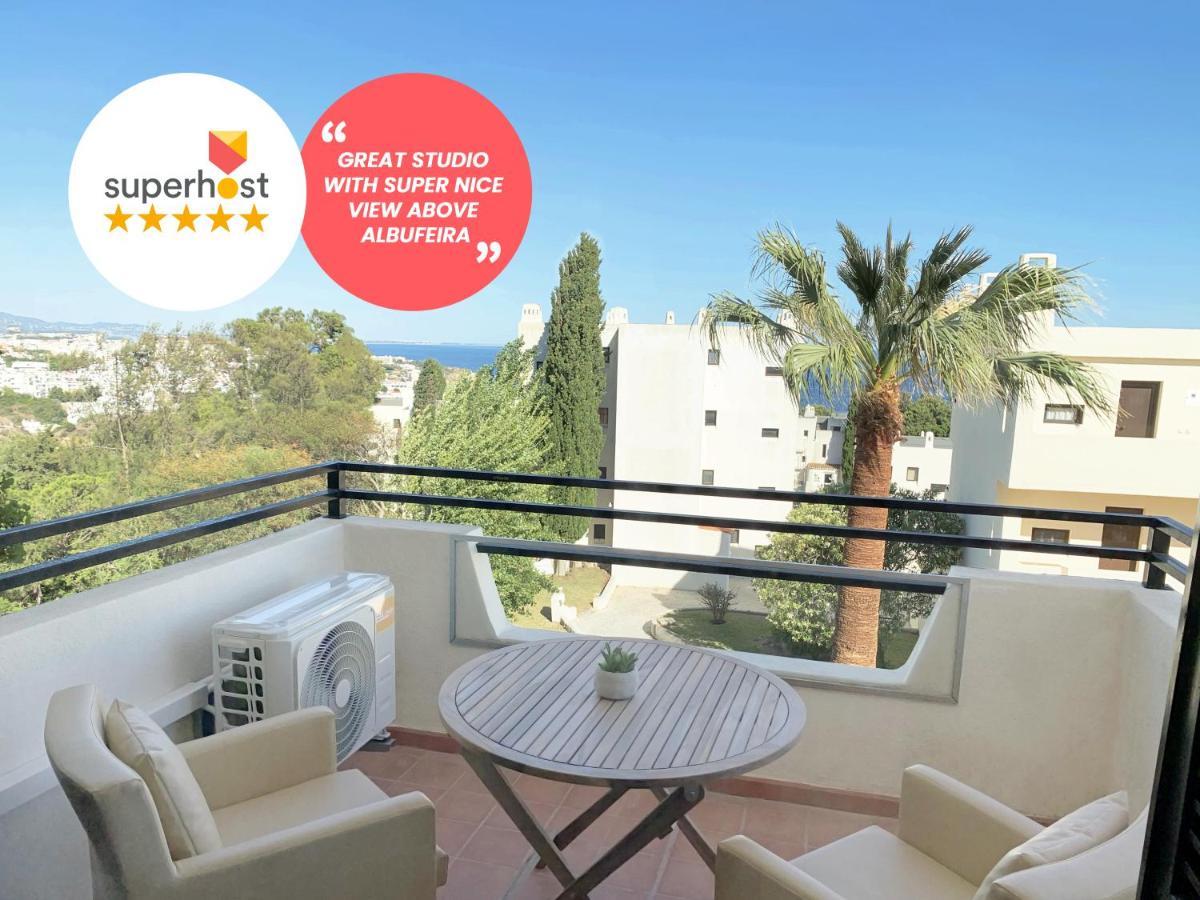 Seaview - 10 Min. Beach, Private Condo, Pool, Grill & Free Parking Apartment Albufeira