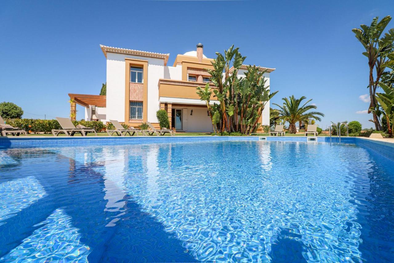 Villa Quinta Dionysus *