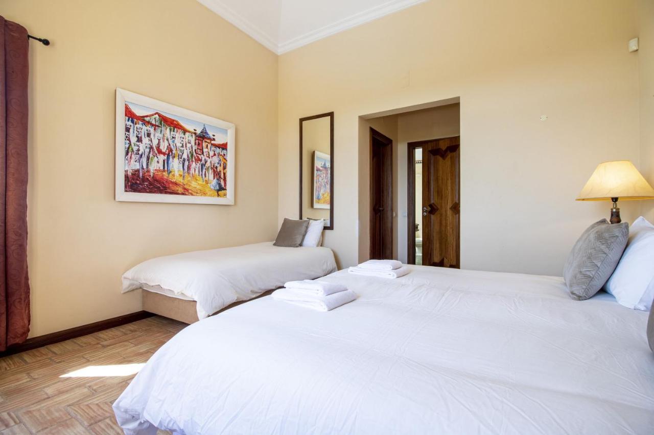 Quinta Dionysus Villa *