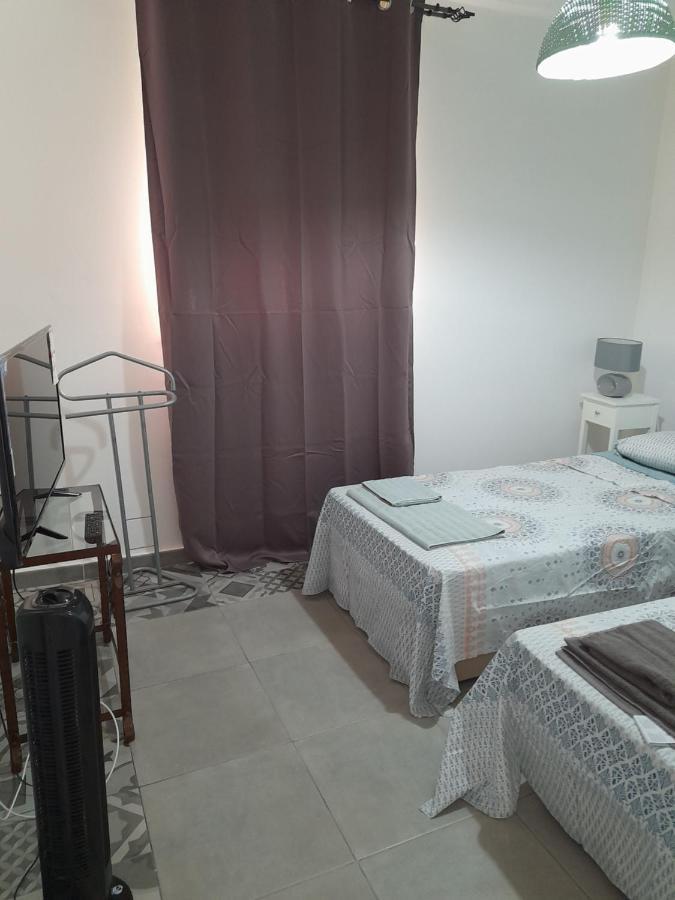 Tropicana One Bedroom Flat T1 With Garden Close To 8 Beaches * Albufeira