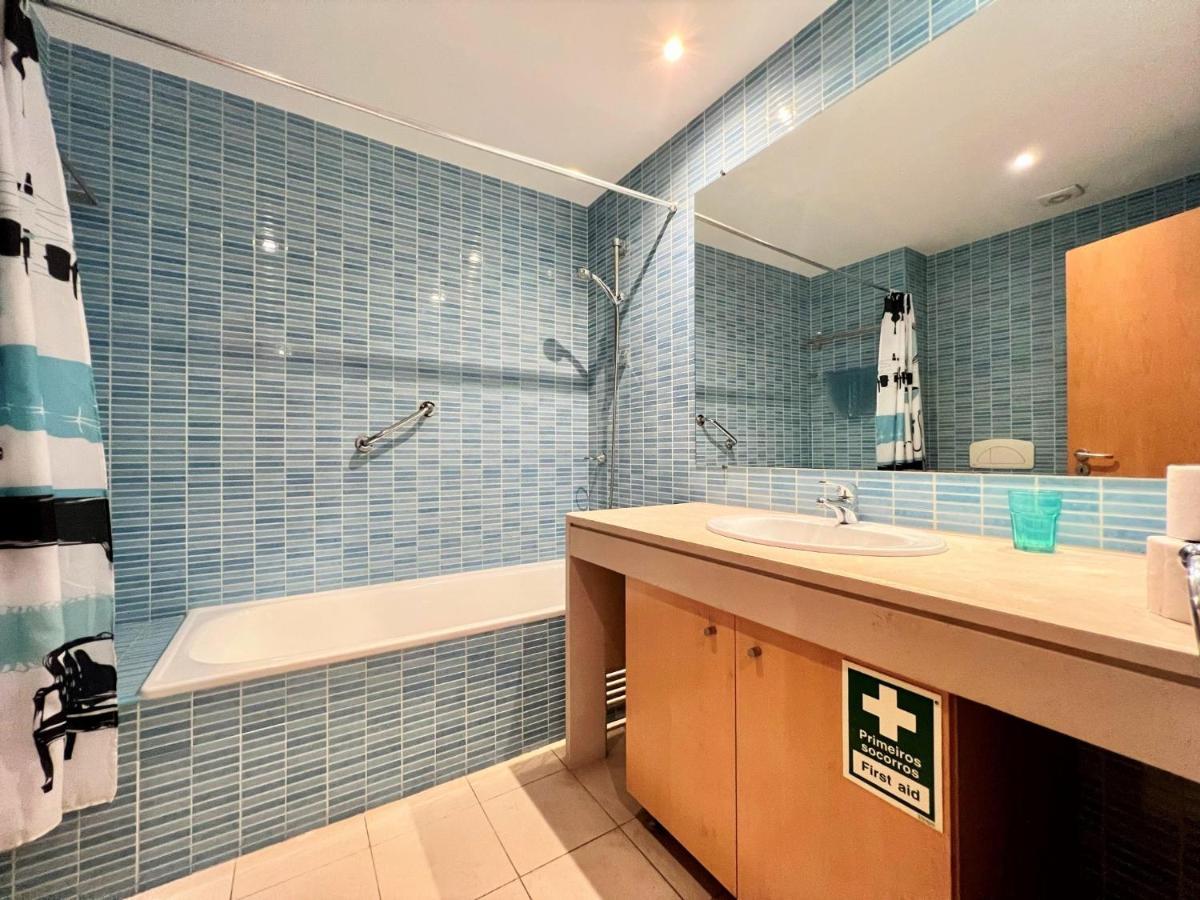 Modern 2 With Pool By Homing Apartment