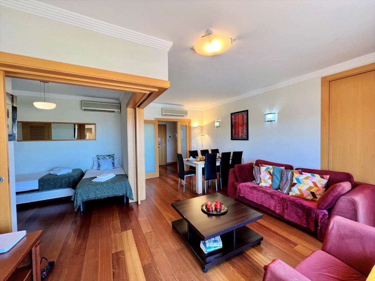 Apartment Modern 2 With Pool By Homing Albufeira