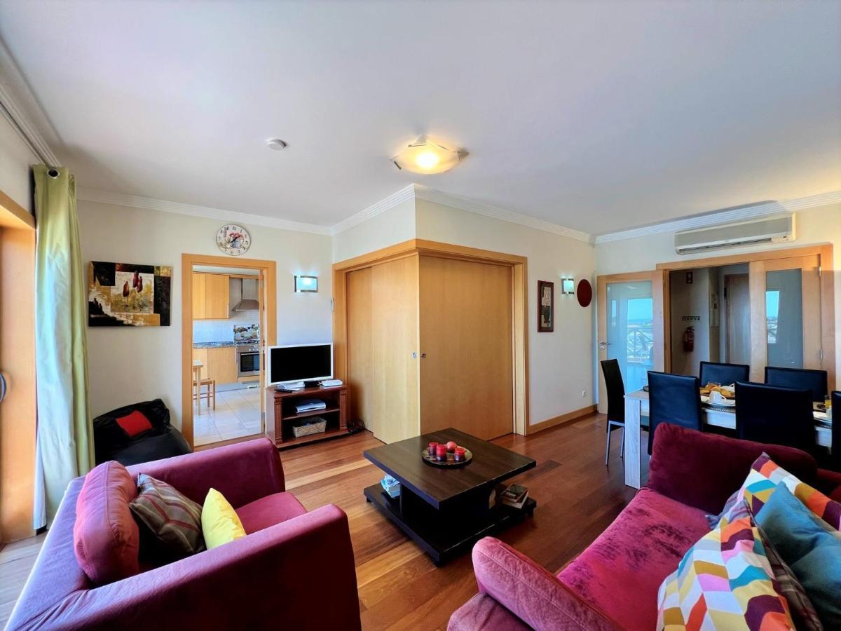 Modern 2 With Pool By Homing Apartment *