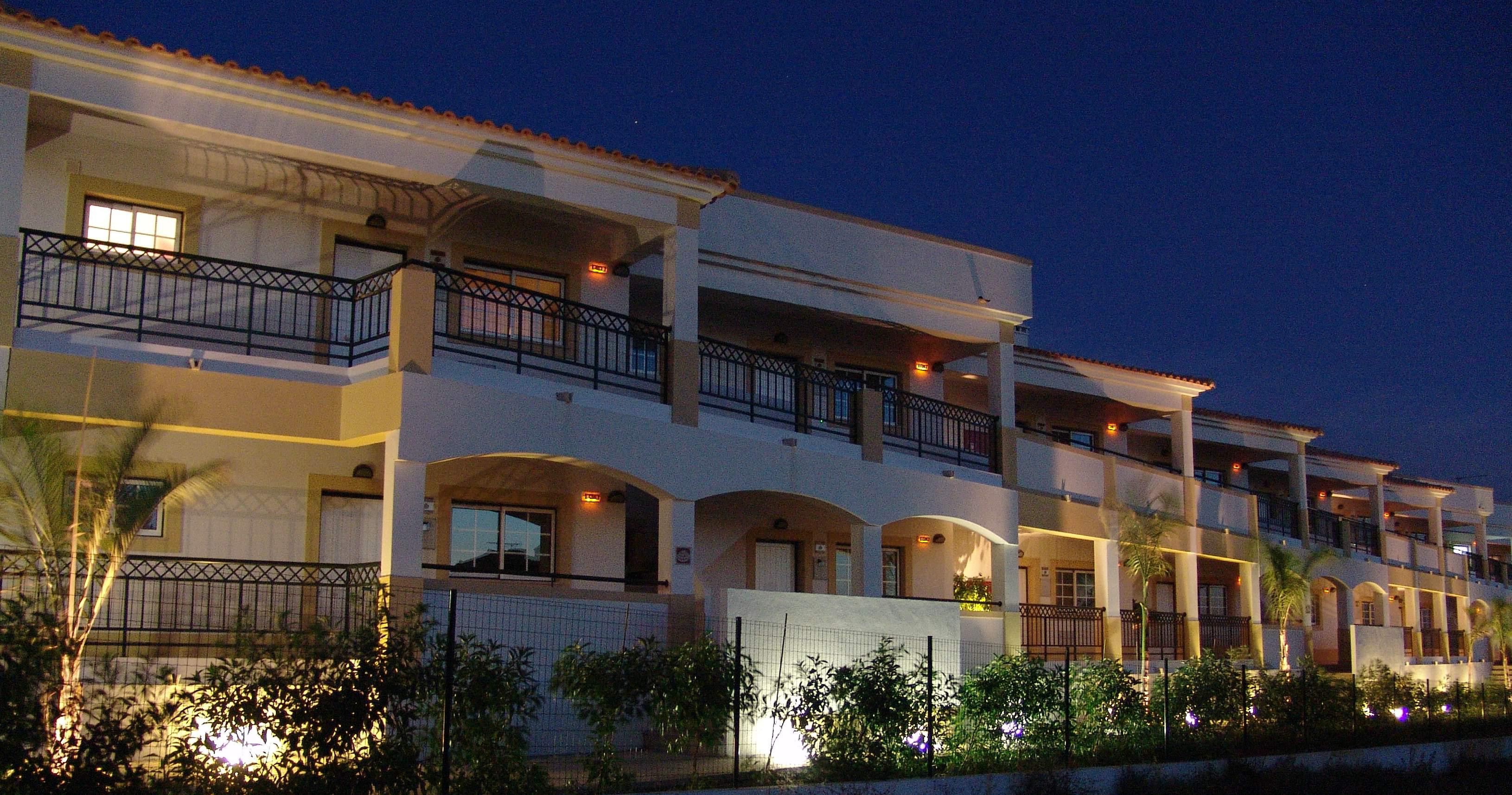 Turisticos Novochoro Aparthotel 3*