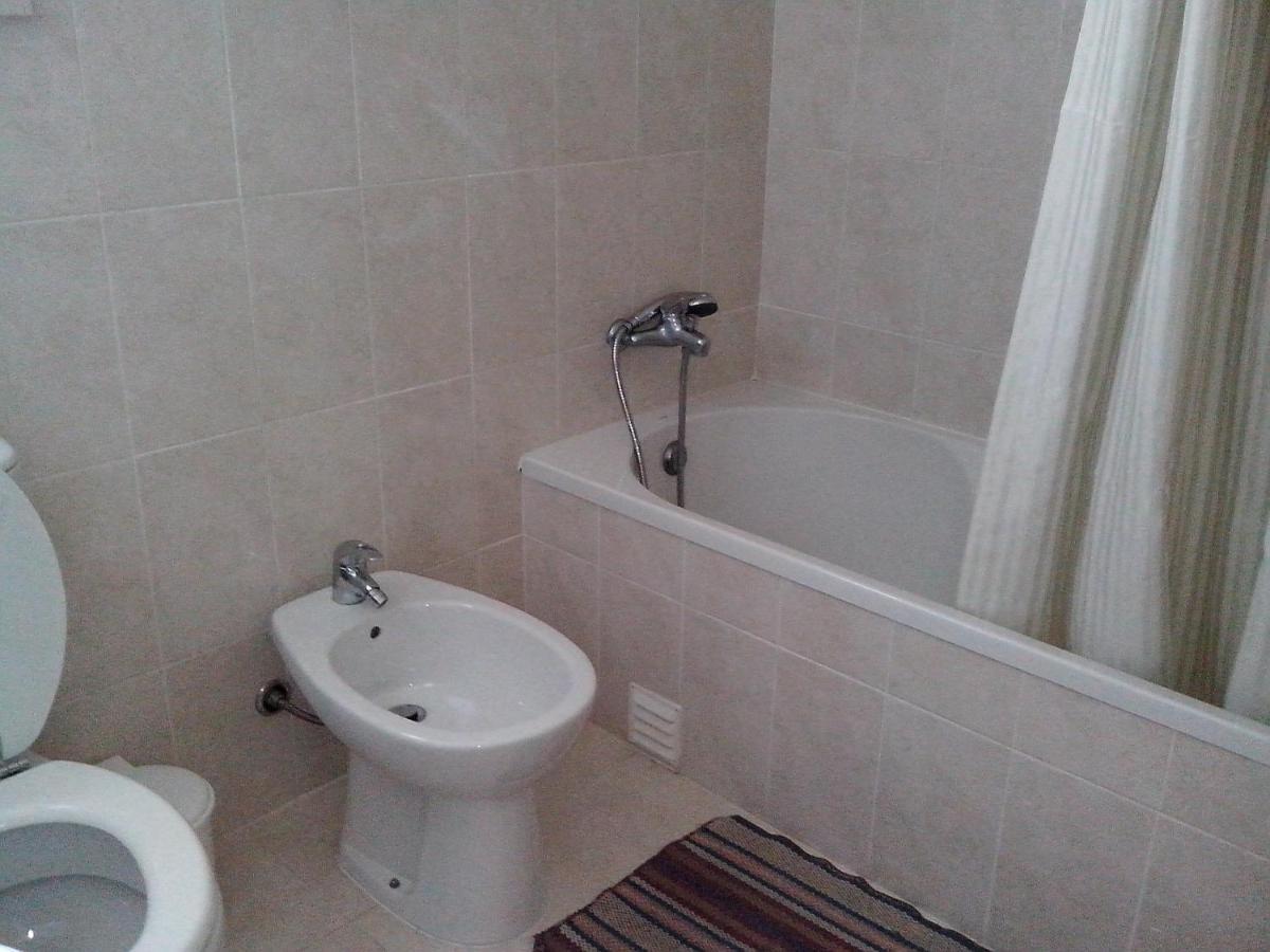 Apartment Lovely 1-bedroom In Olhos De Agua *