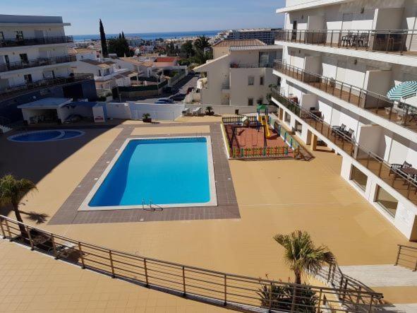 Solario De Sao Jose 1 Bed Apt With Seaview, South Facing Balcony, Pool, Sauna, Bbq, Gym Apartment *