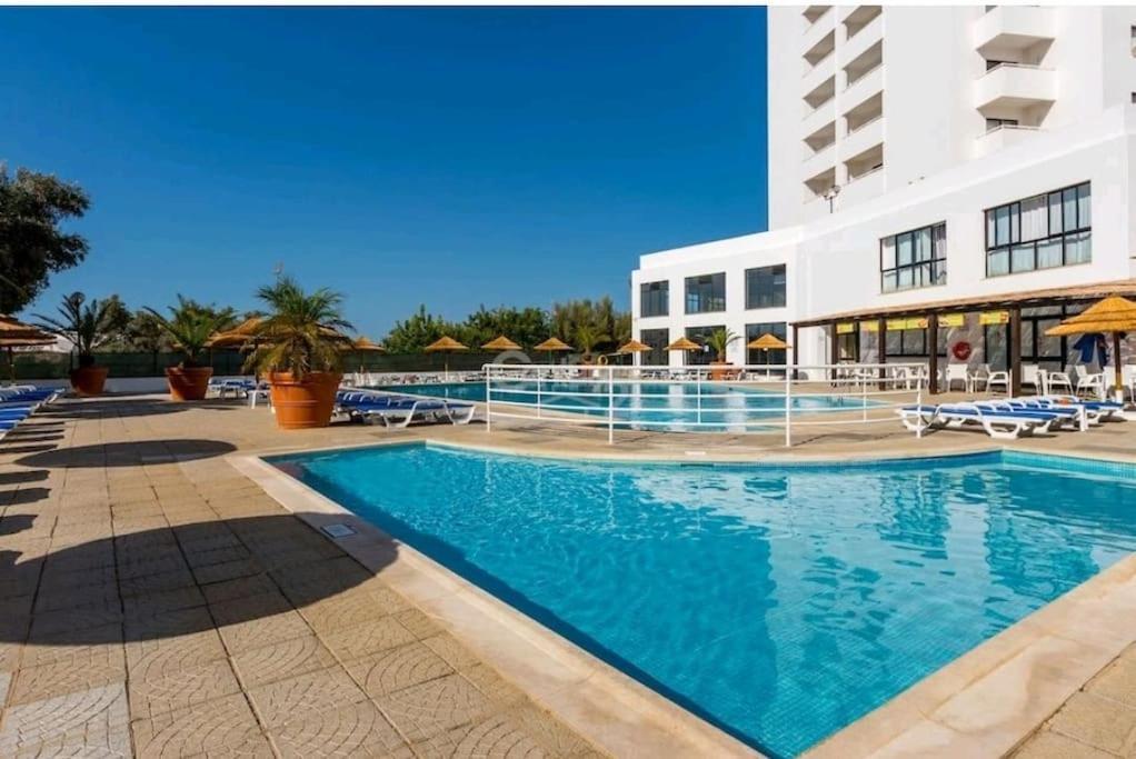 Apartment Spot Com Piscinas Exteriores E Interior! *