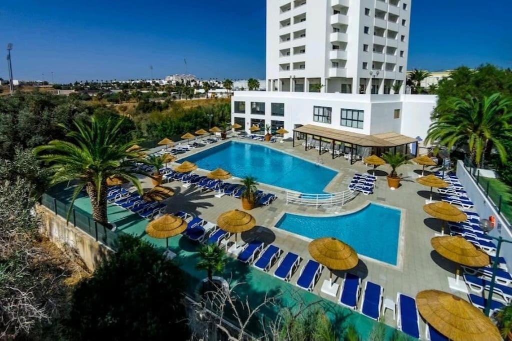 Apartment Spot Com Piscinas Exteriores E Interior! Albufeira