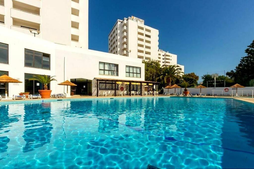 Spot Com Piscinas Exteriores E Interior! Apartment Albufeira