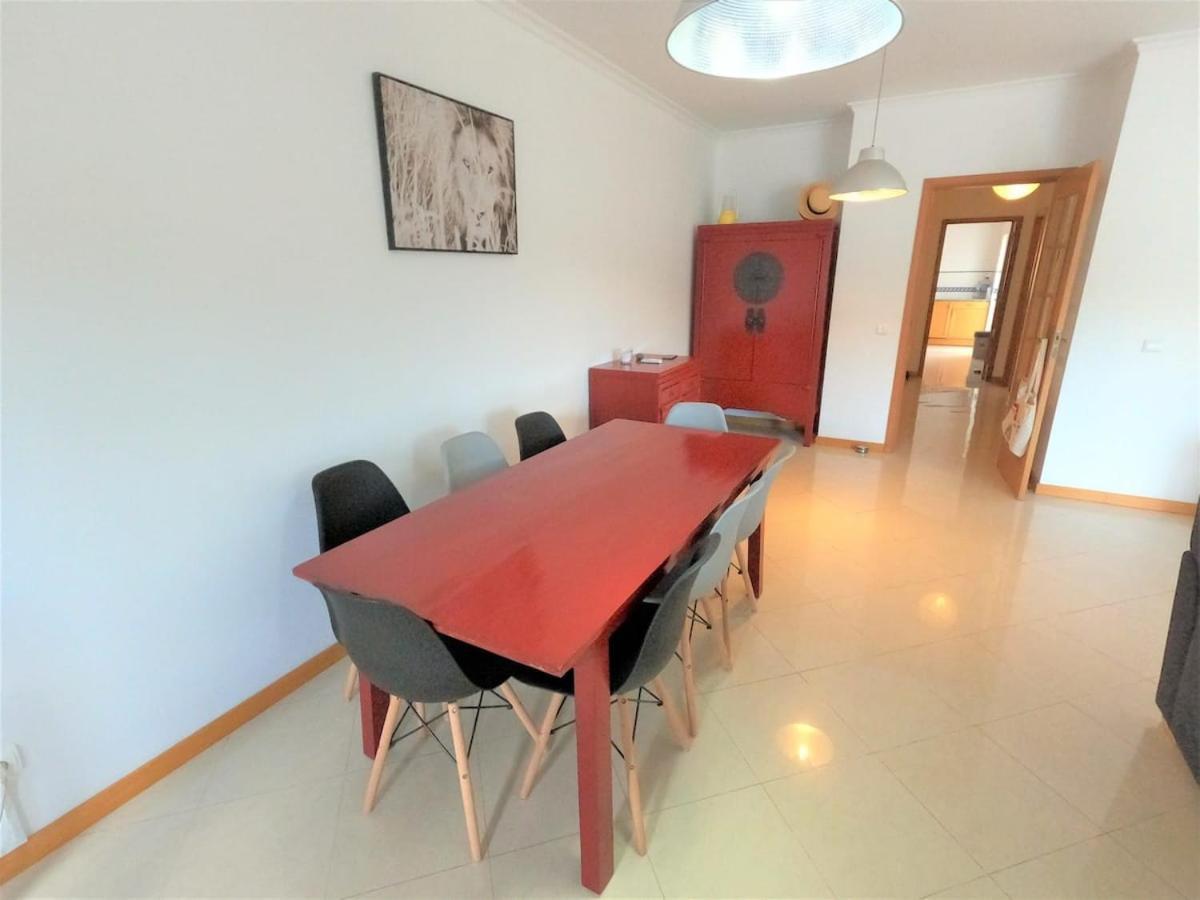 Algarve Modern T1 With Balcony In * Albufeira