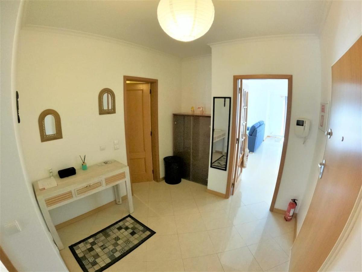 Algarve Modern T1 With Balcony In Apartment *
