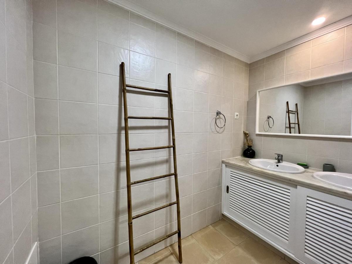Salgados Beach 4 By Homing Apartment *