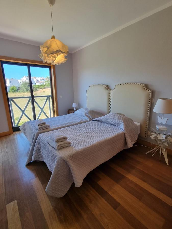 Luxury Olivia 10 - 15 Min To The Oura, Private Swimming Pool Villa *