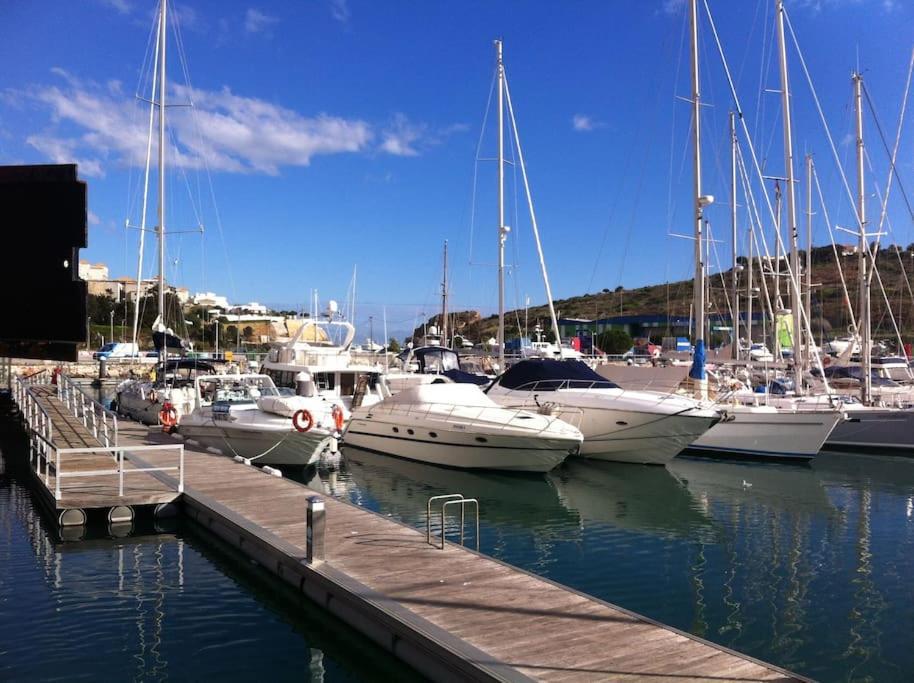 With Great Sea View, Near The Beach, With Ac And Pools Apartamento
